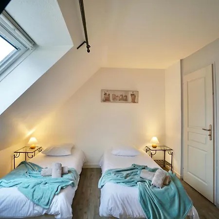 Le Duplex Du Quai Apartment *